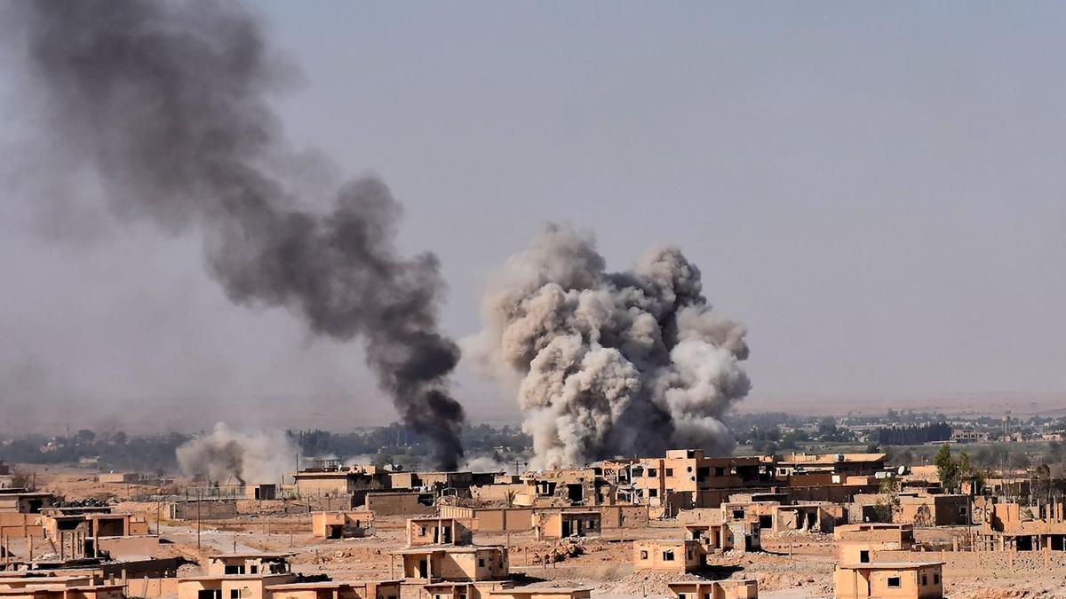 The UN Commission of Inquiry pointed to a series of air strikes carried out by the coalition in January in the eastern province of Deir Ezzor. (File/AFP)