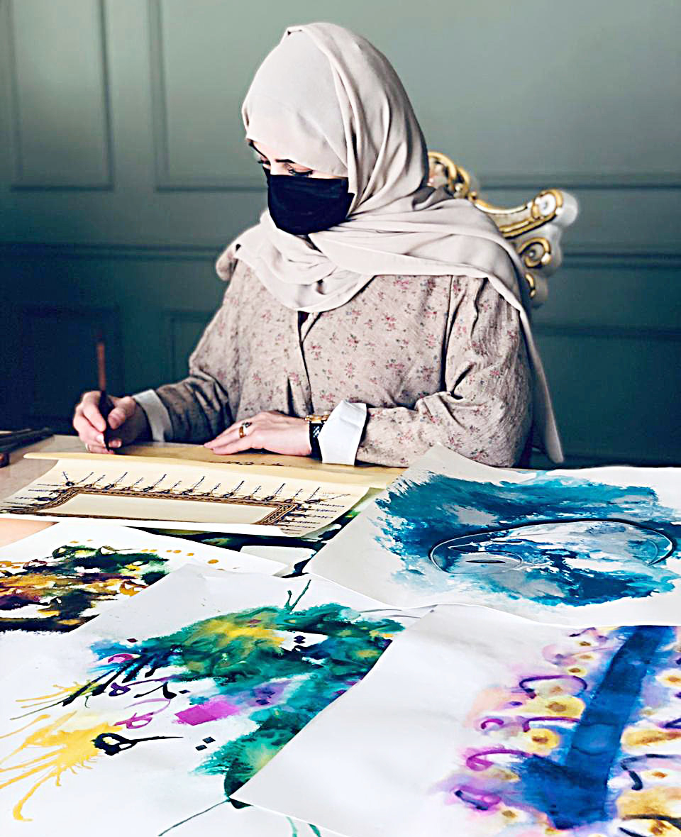 Several Saudi cities are offering sessions for both men and women, allowing participants to reconnect with the heritage of Arabic calligraphy. (Photos/Supplied)