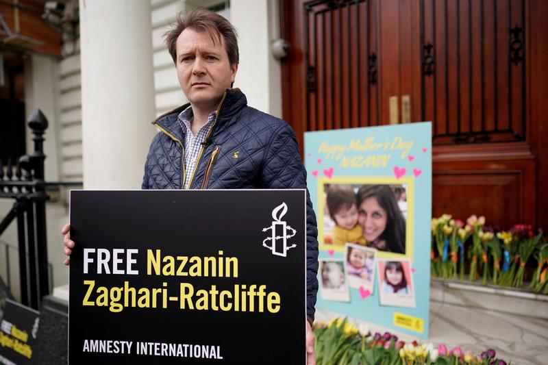 Richard Ratcliffe, husband of British-Iranian dual national Nazanin Zaghari-Ratcliffe, poses for a photograph after delivering a Mother's Day card and flowers to the Iranian Embassy in London, Britain March 31, 2019. (Reuters/File Photo)