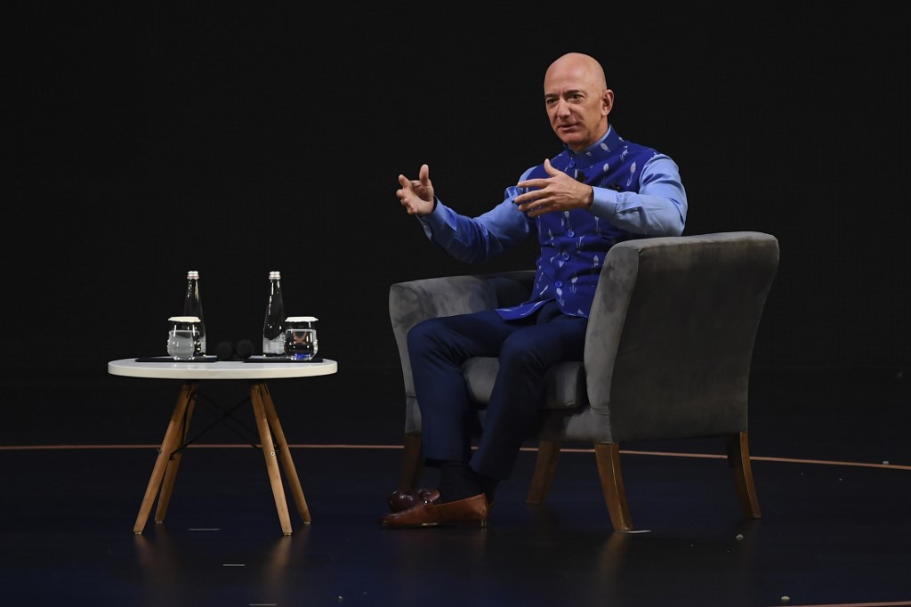  Amazon said Tuesday that Jeff Bezos is stepping down as CEO later this year, to be replaced by Andy Jassy. (AFP/File Photo)