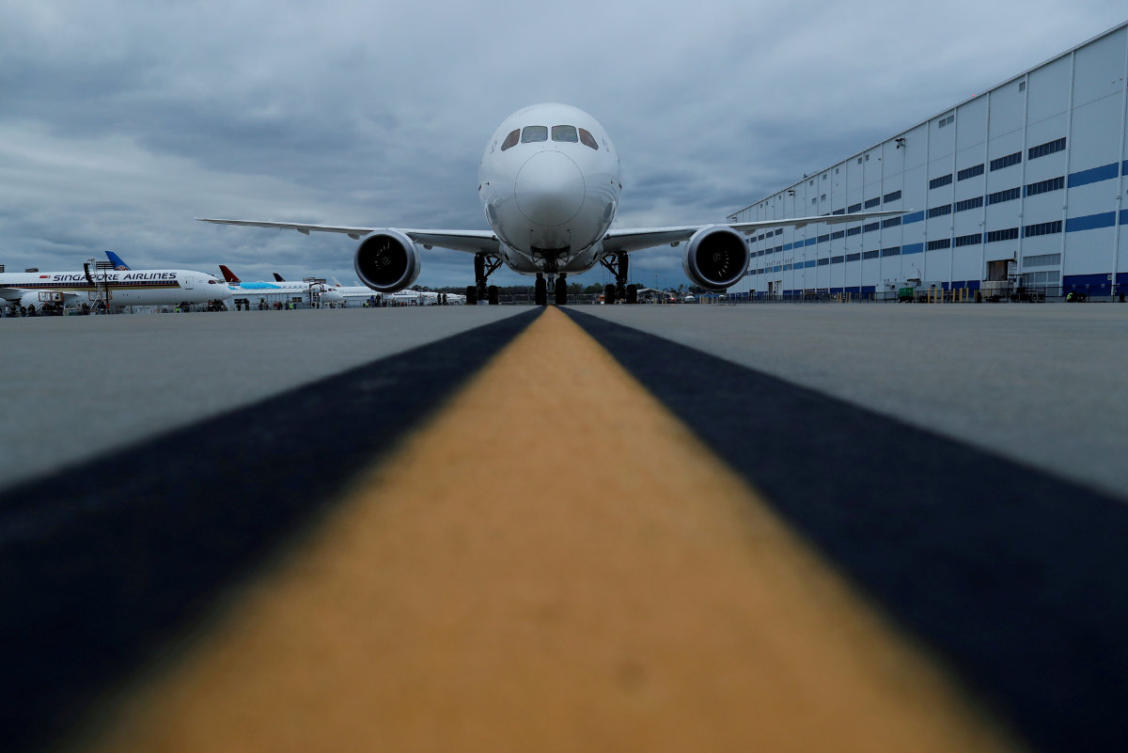A Boeing plane sits on the tarmac at the Boeing South Carolina Plant in North Charleston, South Carolina, US March 25, 2018. (REUTERS/Randall Hill/File Photo)