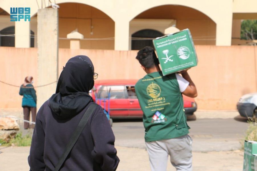 King Salman Humanitarian Aid and Relief Center continues to distribute Ramadan food baskets to Syrian and Palestinian refugees and Lebanese families most in need in Lebanon. (SPA)