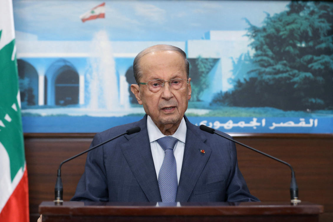 Lebanon&rsquo;s president in Qatar for talks over Gulf crisis