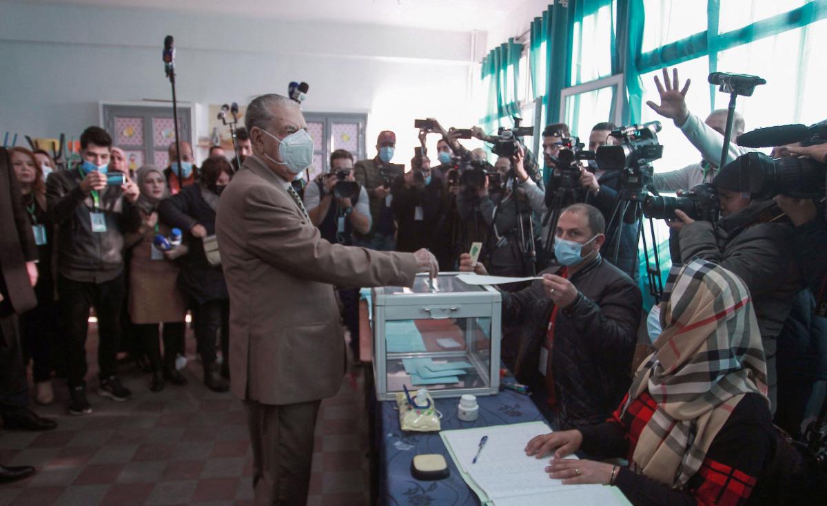 Algeria&rsquo;s FLN narrowly wins local polls