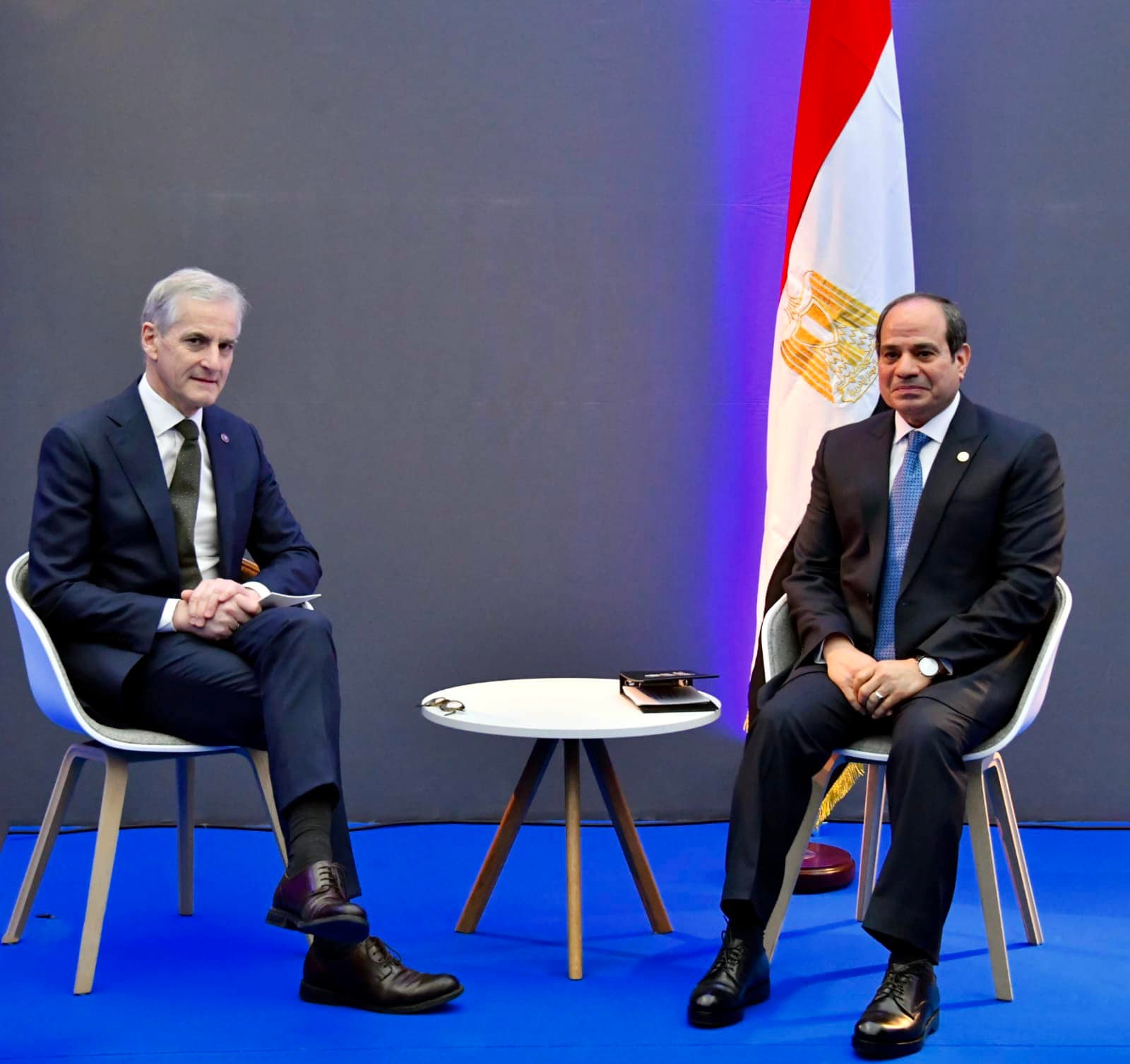 Egyptian President Abdel Fattah El-Sisi meets Norwegian Prime Minister Jonas Gahr Store on the sidelines of the One Ocean Summit in Brest, France. (Facebook/Spokesman of the Egyptian Presidency)