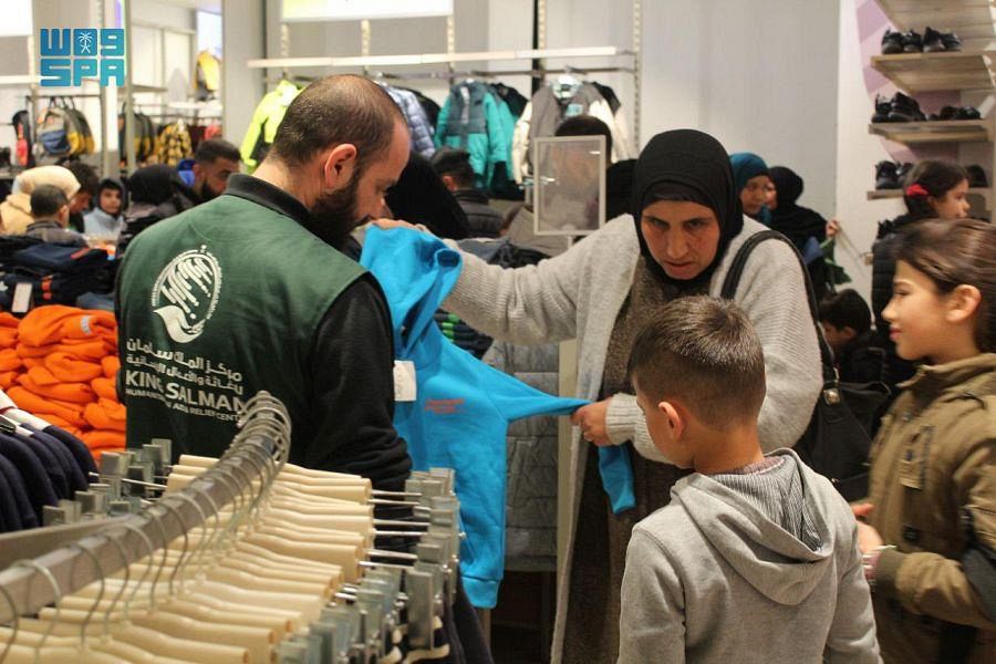 Saudi Arabia’s KSRelief continues delivering aid to refugees in Jordan and Lebanon