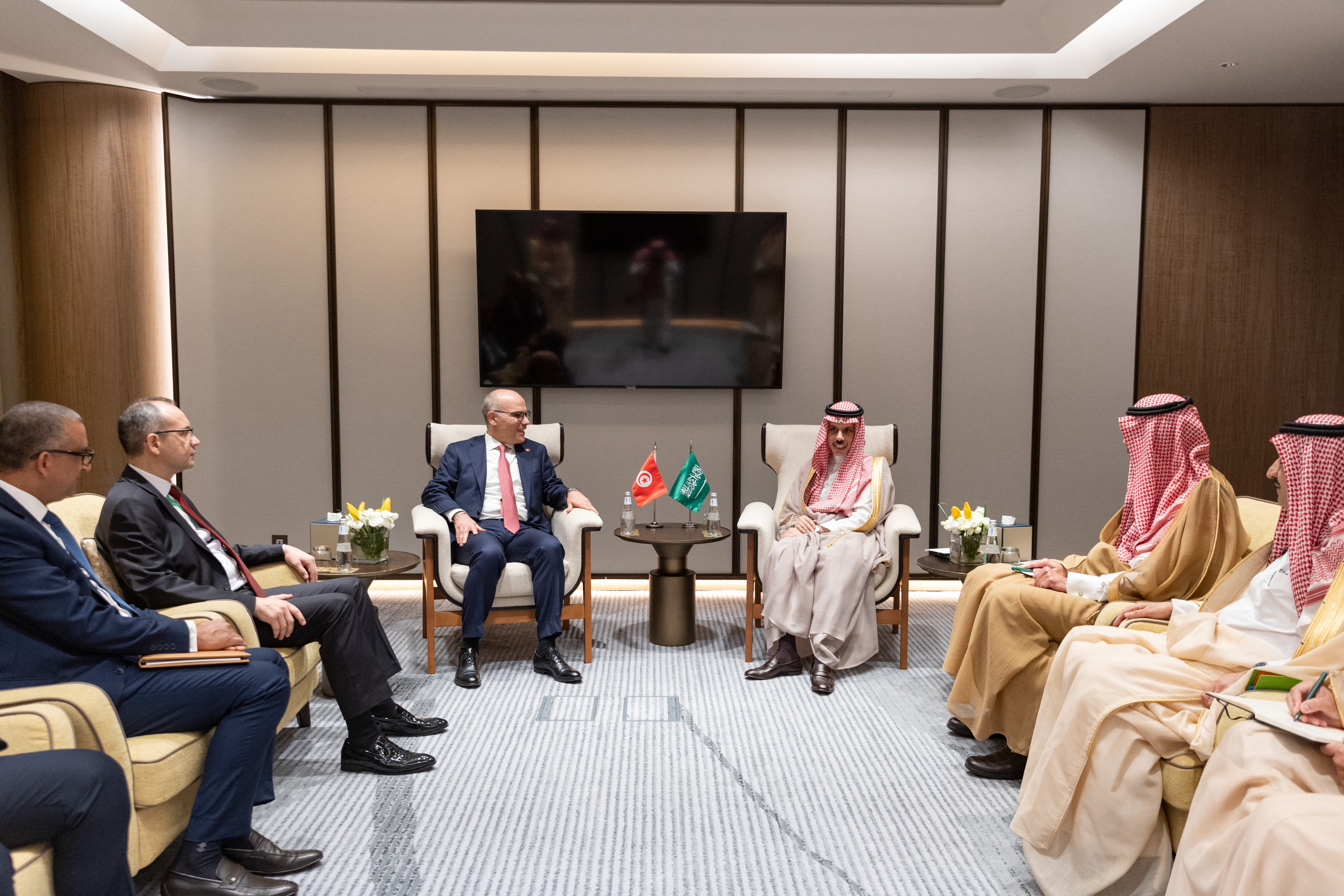 Saudi Arabia’s Foreign Minister Prince Faisal bin Farhan meets with his Tunisian counterpart Nabil Ammar in Jeddah on Thursday. (SPA)