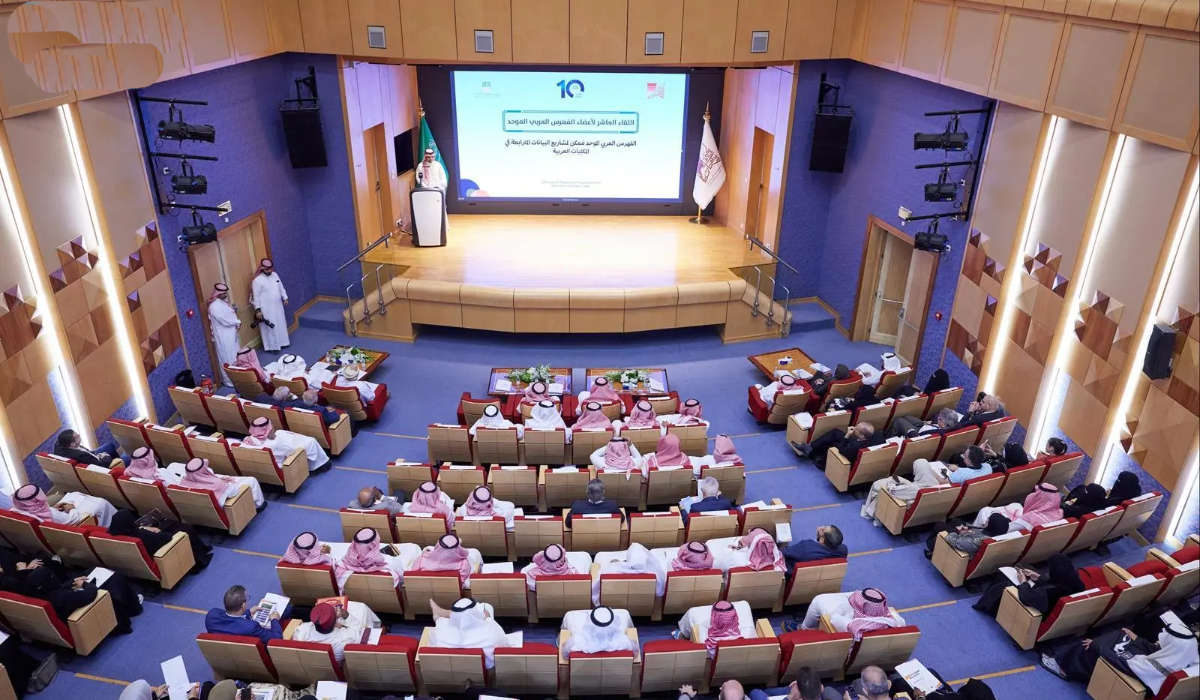 The meeting is attended by many Saudi and Arab libraries and publishing houses as well as representatives of cultural institutions. (SPA)