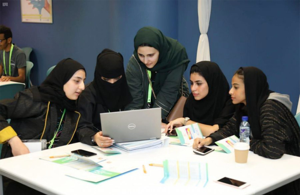 كيف عزز التعليم العالي من تمكين المرأة في المملكة العربية السعودية