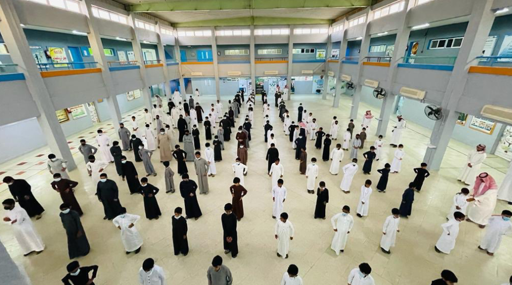 عودة الطلاب السعوديين إلى حضور الفصل الكامل