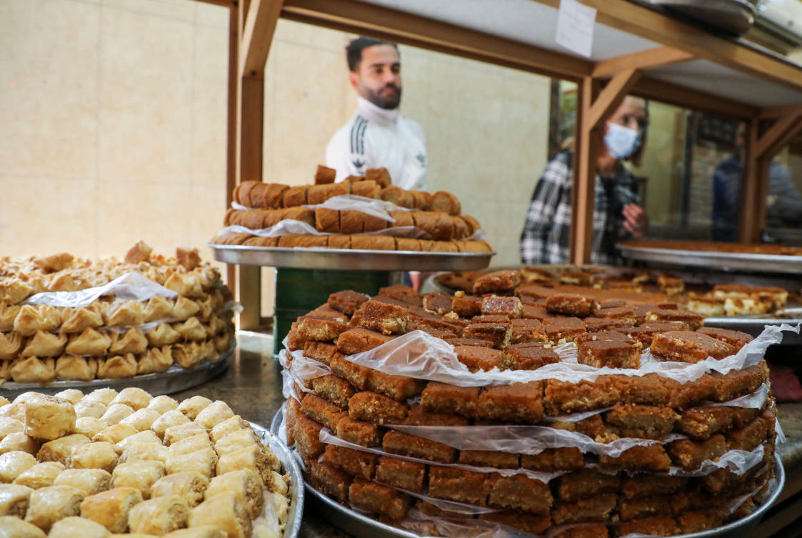 يبدأ شهر رمضان وسط ارتفاع الأسعار في معظم أنحاء الشرق الأوسط