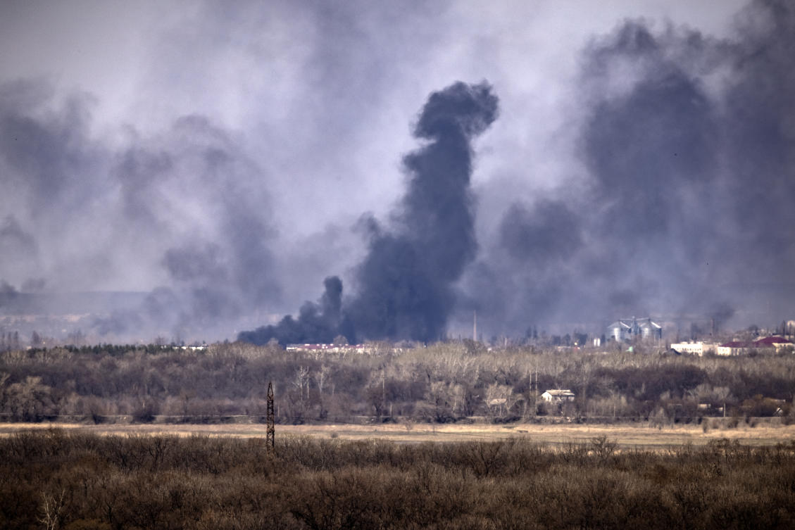 مع استمرار تصاعد القصف من لوهانسك في أوكرانيا ، هناك حاجة لمزيد من عمليات الإجلاء – محافظ