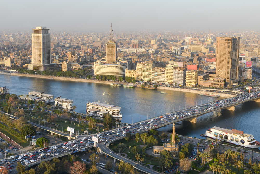 ADQ Holding تشتري أسهماً في 5 شركات مصرية مقابل 1.8 مليار دولار