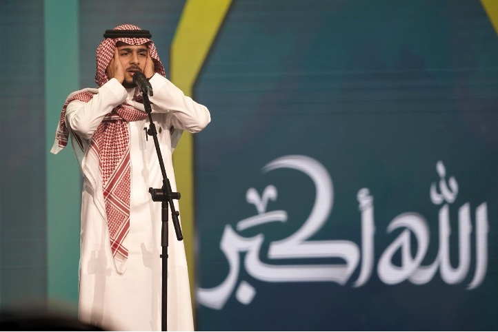 متسابقون سعوديون ومغاربة متقدمون في مسابقة نداء الصلاة العالمية 3.2 مليون دولار مسابقة قراءة القرآن