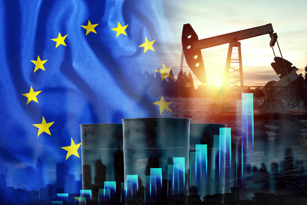 النفط يرتفع في محاولة لحظر النفط الروسي من الاتحاد الأوروبي ، يطالب الآمال