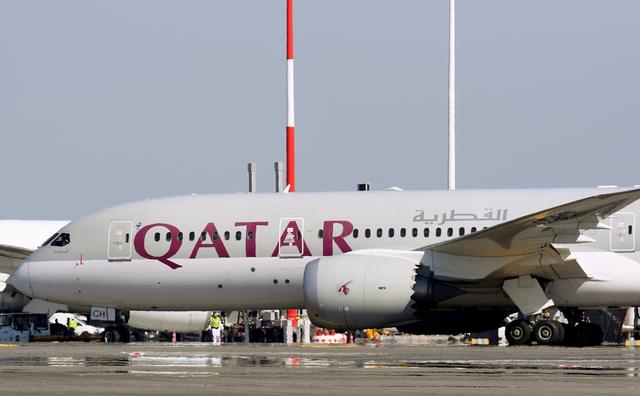 الخطوط الجوية القطرية تراجع خطط الاكتتاب العام بعد كأس العالم 2022
