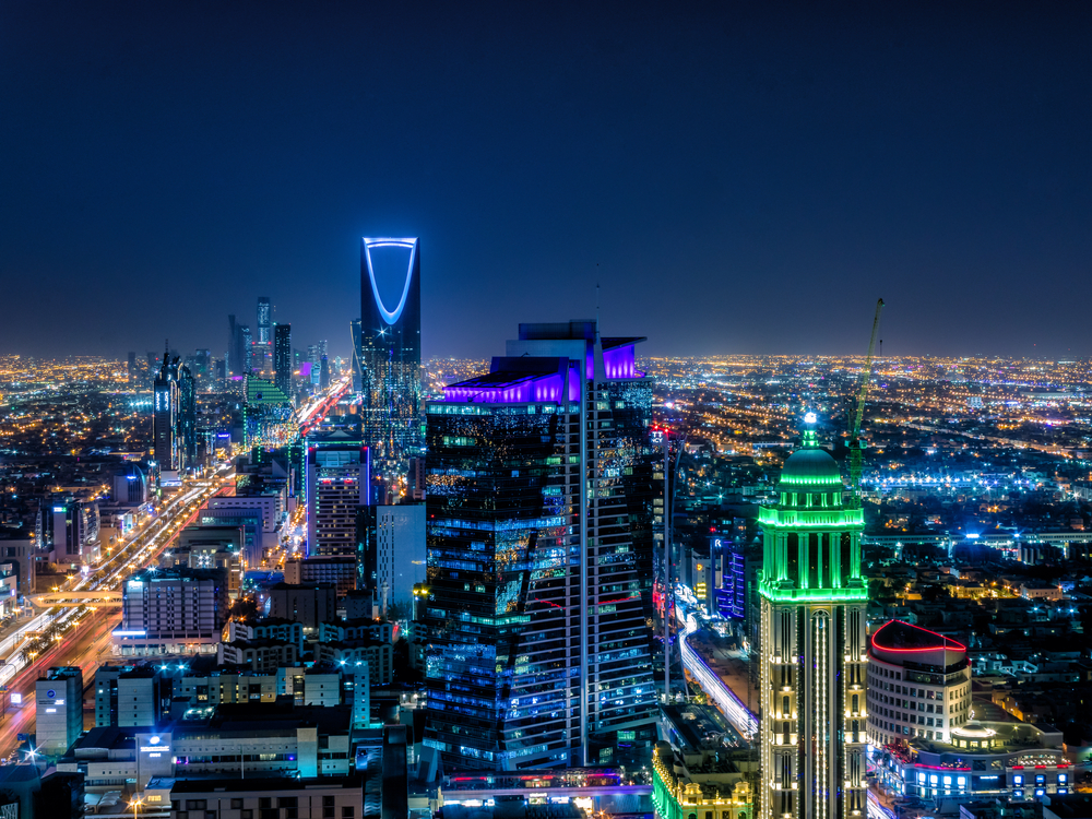 تقدمت المملكة العربية السعودية ثمانية مراكز في كتاب التنافسية العالمية لعام 2022