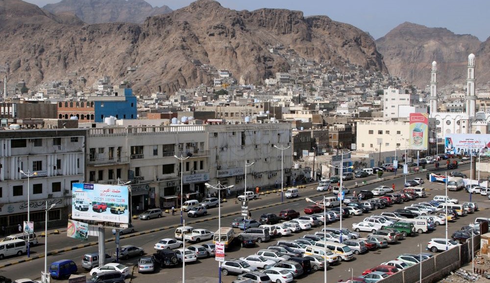 خمسة قتلى في انفجار عدن استهدف مسؤول أمني