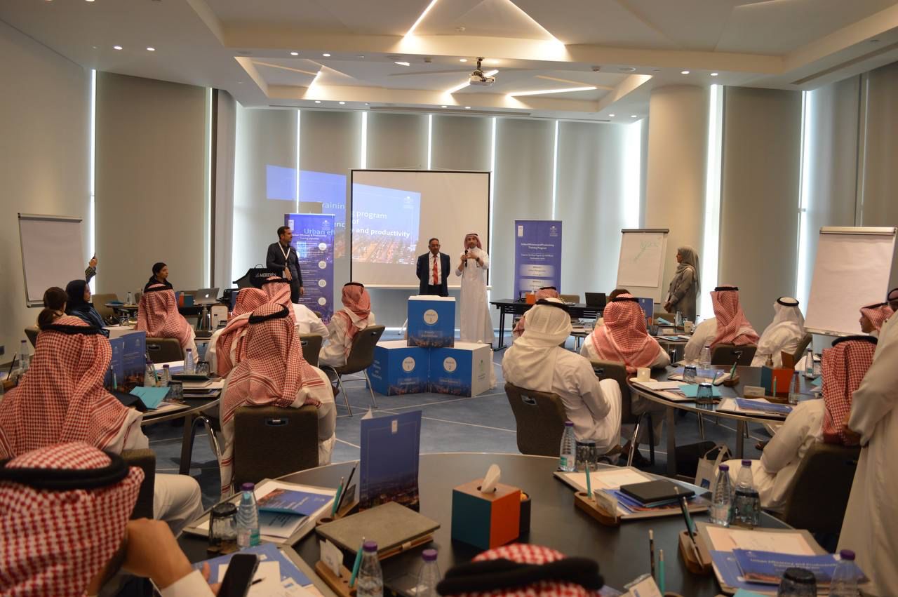 أطلقت وزارة الإسكان السعودية برنامجاً تدريبياً بالتعاون مع برنامج الأمم المتحدة الإنمائي