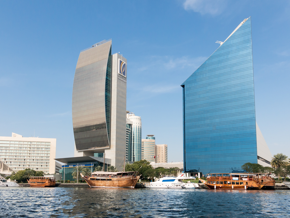قدمت البنوك الوطنية الإماراتية 190 مليار دولار في شكل تسهيلات ائتمانية للقطاع التجاري