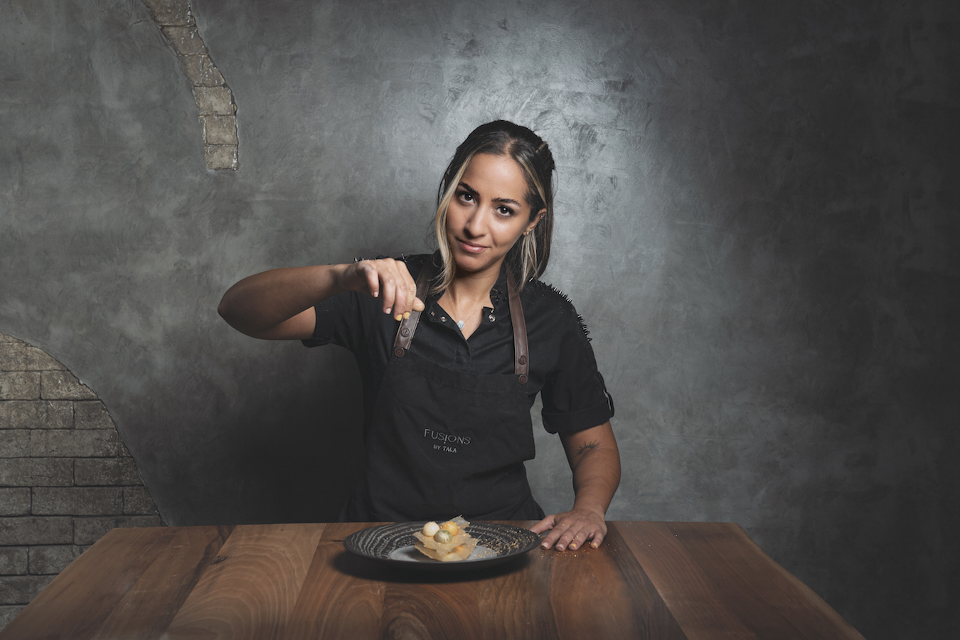 تتطلع الشيف البحرينية تالا باشمي الحائزة على جوائز إلى إعادة ابتكار المأكولات الخليجية