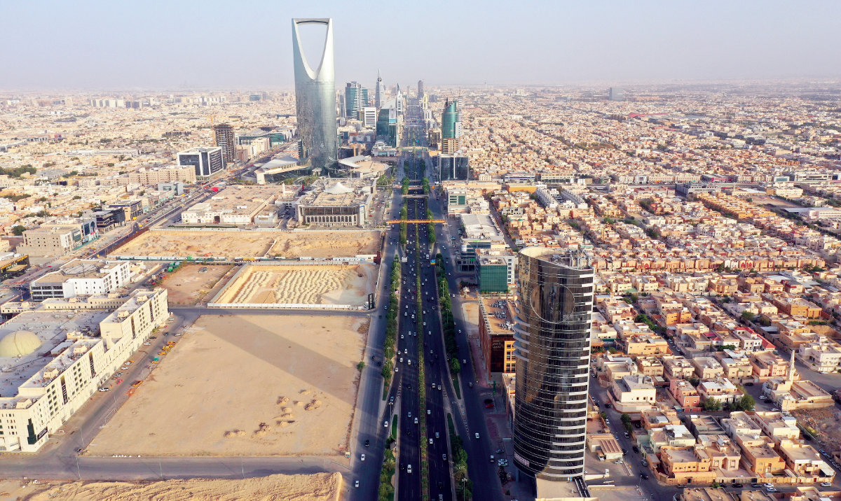 Saúdské banky ve druhém čtvrtletí zvýšily své půjčky o 77,1 miliardy dolarů