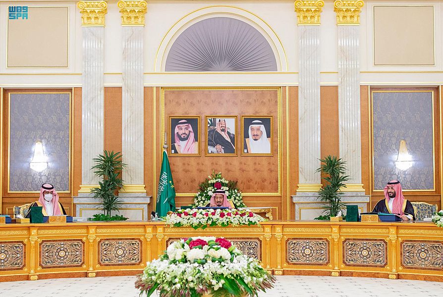 العاهل السعودي يترأس الاجتماع الأسبوعي لمجلس الوزراء في جدة
