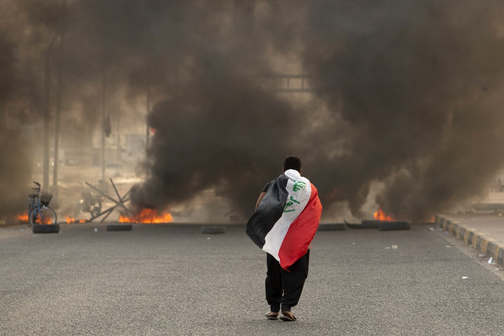 Saudi-Arabia oppfordrer alle partier i Irak til å forene seg i møte med voldelige protester