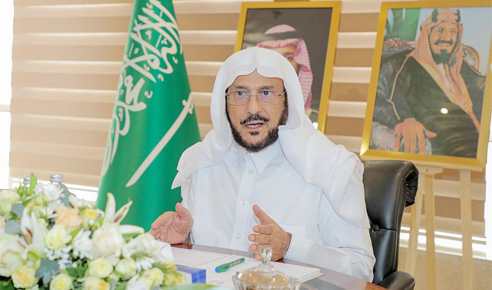 وزير الشؤون الإسلامية يترأس وفدا سعوديا إلى مؤتمر الأديان