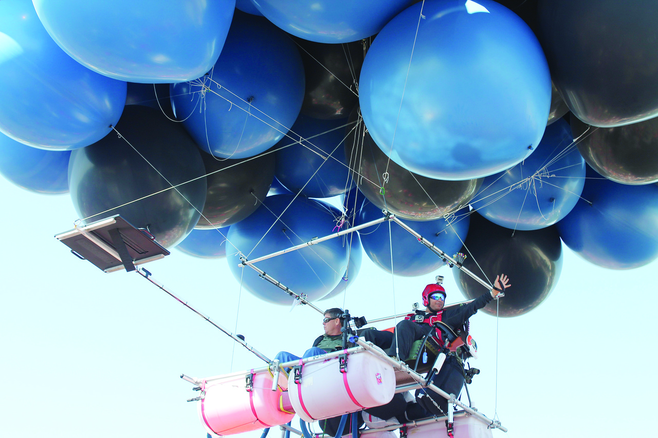 Lawn Chair Balloon Flight Halted By Weather Arab News