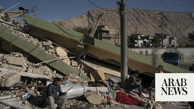 Rescuers hunt for survivors of deadly earthquake near Iran-Iraq border ...