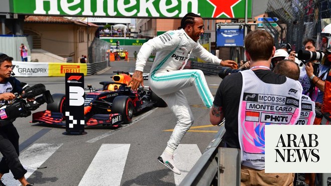 Lewis snatches dramatic Monaco Grand Prix pole position with lap | Arab News