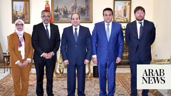 تسعى مصر إلى مزيد من التعاون مع منظمة الصحة العالمية لتحسين قطاع الصحة