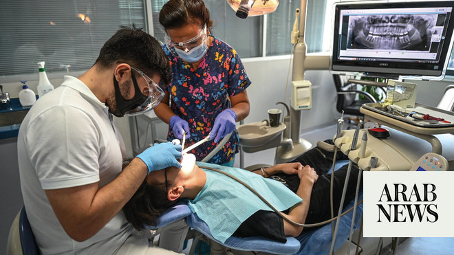 Onlar ne yaptı?  Türkiye’de diş hekimliği patlamasının yüzü tersine döndü