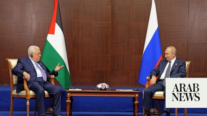 مع بوتين ، الزعيم الفلسطيني يستبعد دور الولايات المتحدة كوسيط