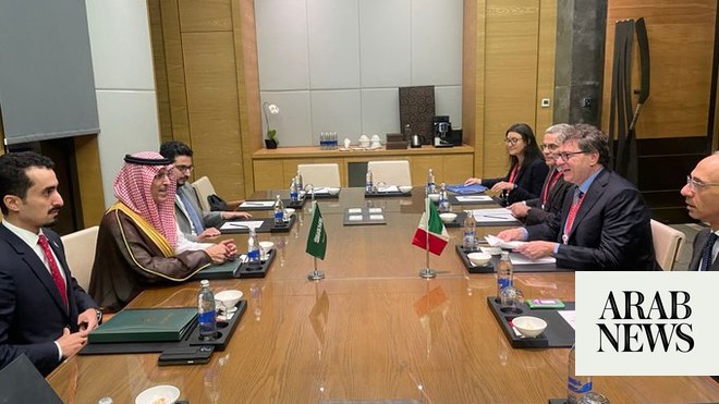 Saudi and Italian ministers discuss cooperation, global energy crisis