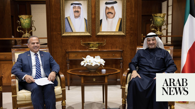 وزير الخارجية الكويتي يلتقي وفدا من الكونجرس الامريكي