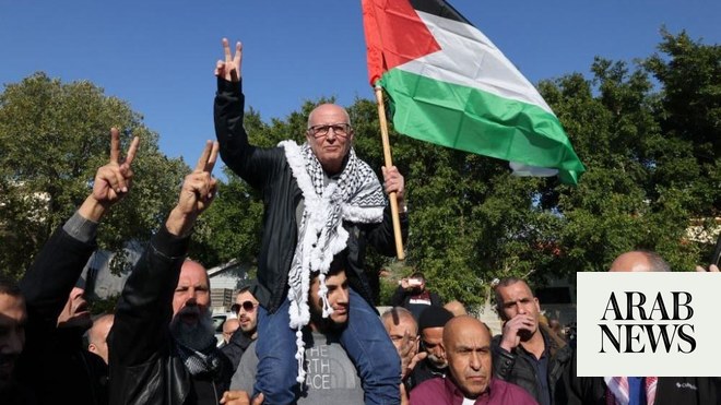رد فعل عنيف بعد إطلاق إسرائيل سراح السجناء الفلسطينيين الأطول خدمة