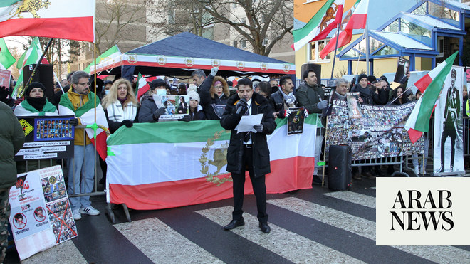 ألمانيا تدعو مجدداً مبعوث إيران للإعدام