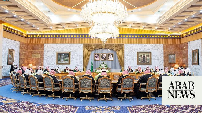 مجلس الوزراء السعودي يدعو إلى إحياء محادثات السلام الإسرائيلية الفلسطينية