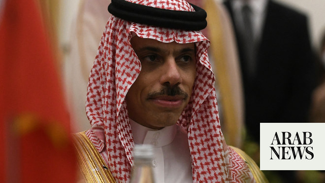 وزير الخارجية السعودي يستعرض العلاقات مع رئيس منظمة التعاون الإسلامي ونظيريه القبرصي والقيرغيزي