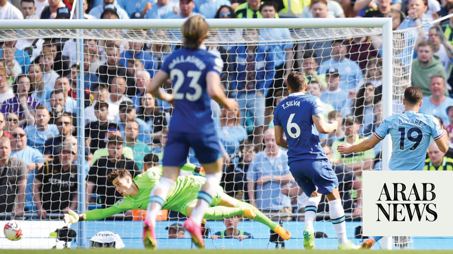 Alvarez gives Premier League champs Man City 1-0 win over Chelsea