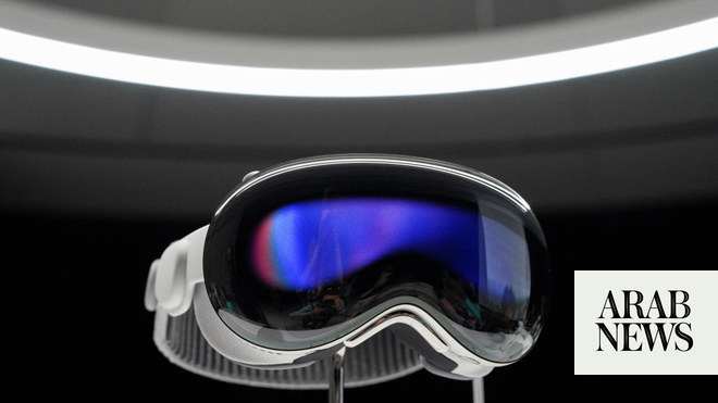 آبل تكشف عن نظارات “Vision Pro” الأنيقة بقيمة 3500 دولار.  هل سيكونون ما كانت تبحث عنه VR؟