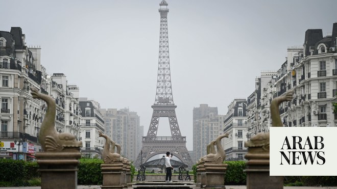 Paris Las Vegas Debuts New $1.7 Million Eiffel Tower Light Show