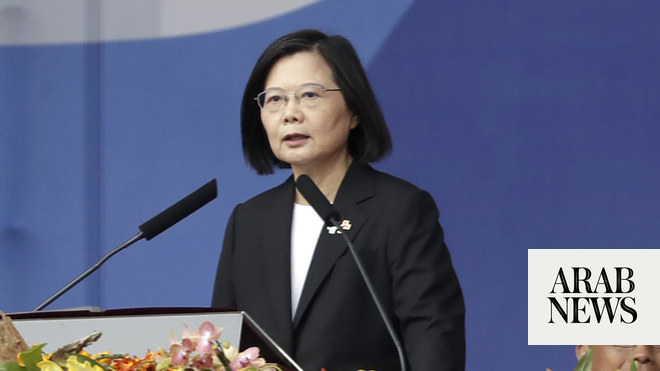 زعيمة تايوان تتعهد بأن الجزيرة ستكون ديمقراطية “لأجيال”