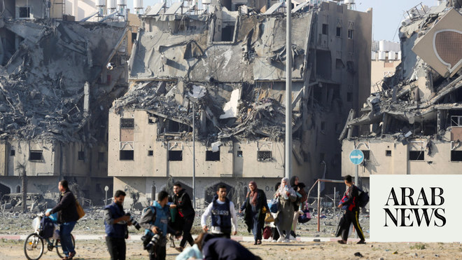 يقول الصليب الأحمر إن القتال العنيف في غزة يثير الخوف من الموت المستمر