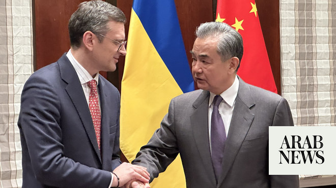 Ngoại trưởng Ukraine thảo luận về triển vọng hòa bình với người đồng cấp Trung Quốc