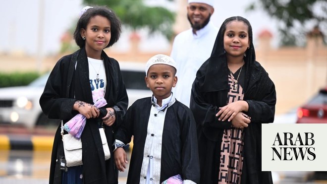 احتفالات العيد: السعودية تحتضن الفرح والوحدة