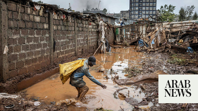 ارتفع عدد قتلى الفيضانات التي شهدتها كينيا منذ مارس الماضي إلى 70 شخصا