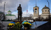 Ukraine unveils monument to soldier shot dead in widely shared video